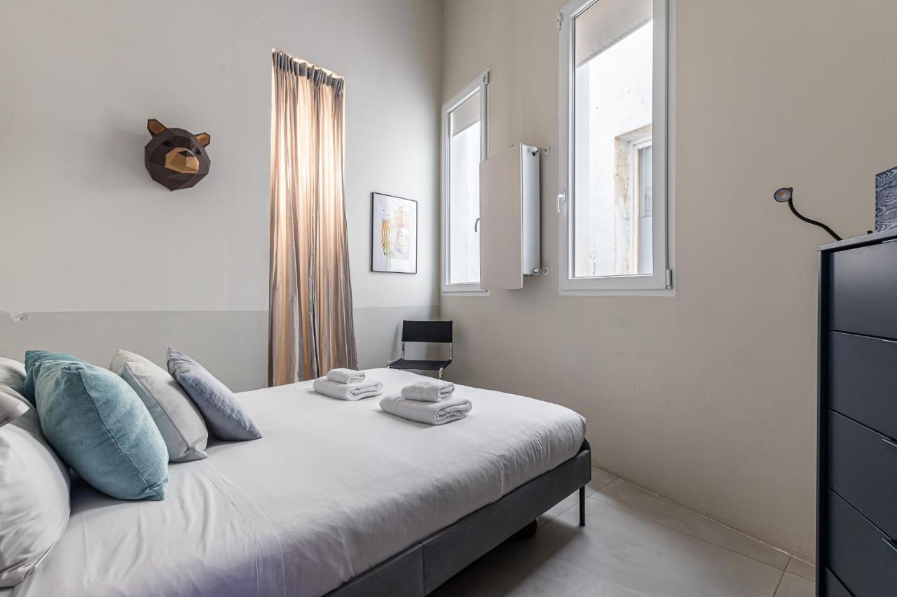 Bnbholder Blue Loft Center Apartment Madrid Luaran gambar